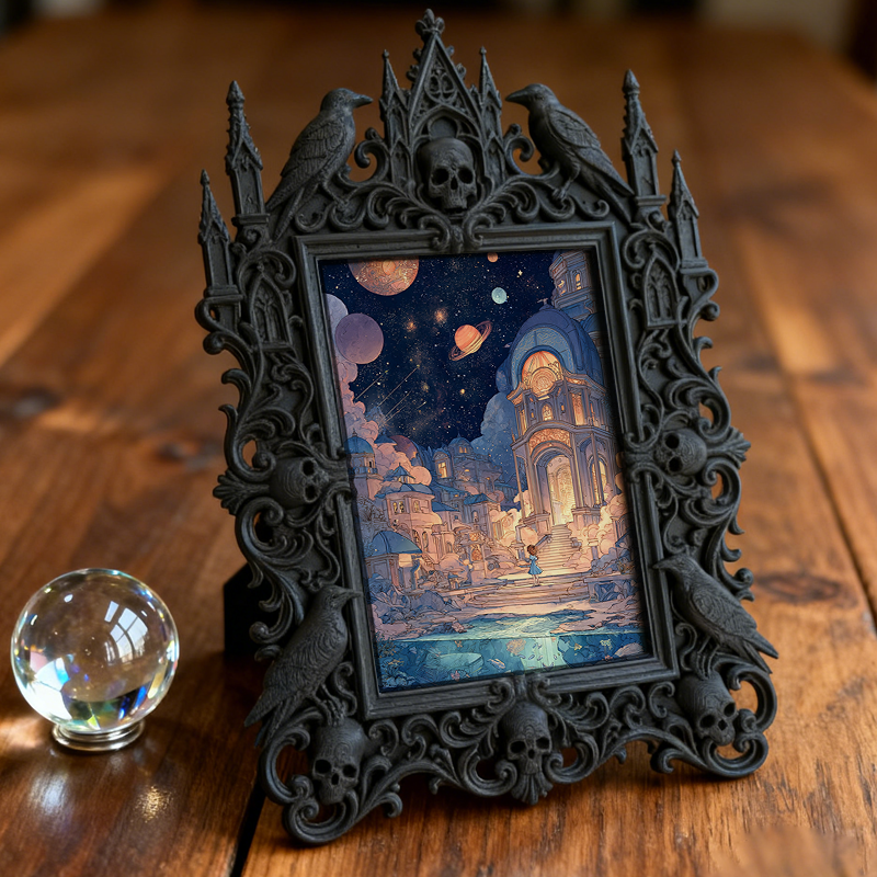 Rare Gothic Dark-style Photo Frame | Vampire Themed Craft Beer Bar Decor, Photo Ornament, Dual-use Display, Elegant Plastic Frame