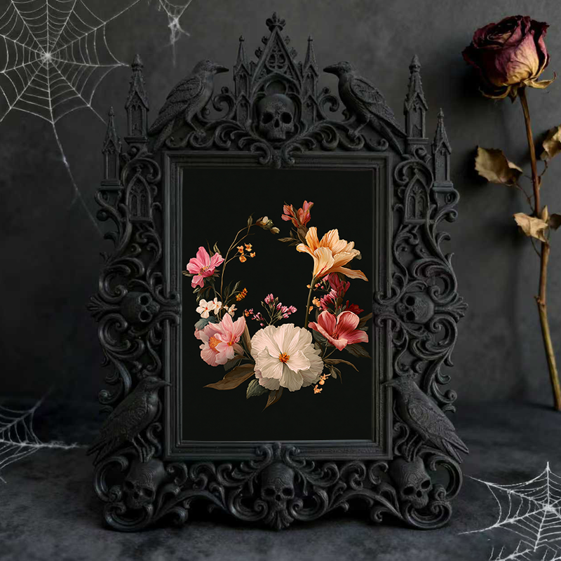 Gritty Gothic Dark-style Photo Frame | Gothic Pet Tag Handmade Shop Decor, Photo Ornament, Wall-mountable & Tabletop, Cute Frame
