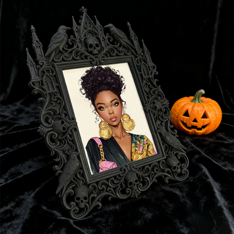 Classy Gothic Dark-style Photo Frame | Haunted House Actor Wardrobe Decor, Photo Ornament, Wall/Table Dual-use, Durable Frame