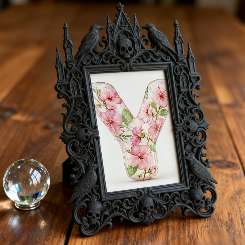 Classy Gothic Dark-style Photo Frame | Horror Cosplay Foam Prop Shop Decor, Photo Ornament, Wall-mountable & Tabletop, Creative Frame