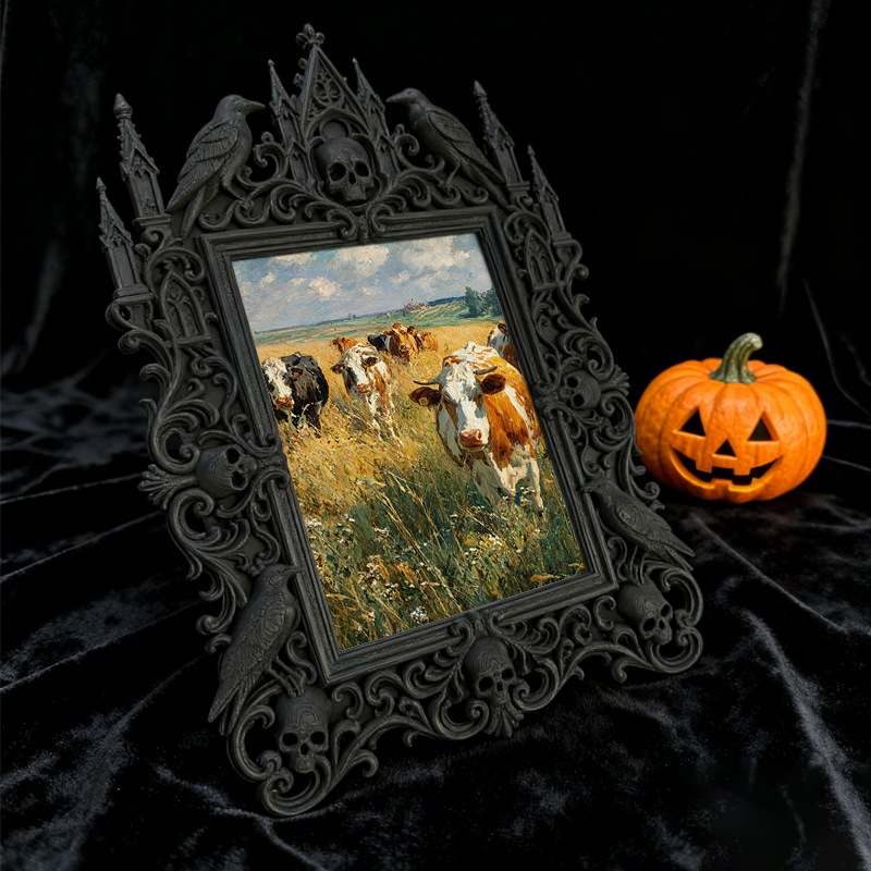 Limited-edition Gothic Dark-style Photo Frame | Vampire Themed Halloween Ball Decor, Photo Ornament, Dual-use Display, Festive Frame