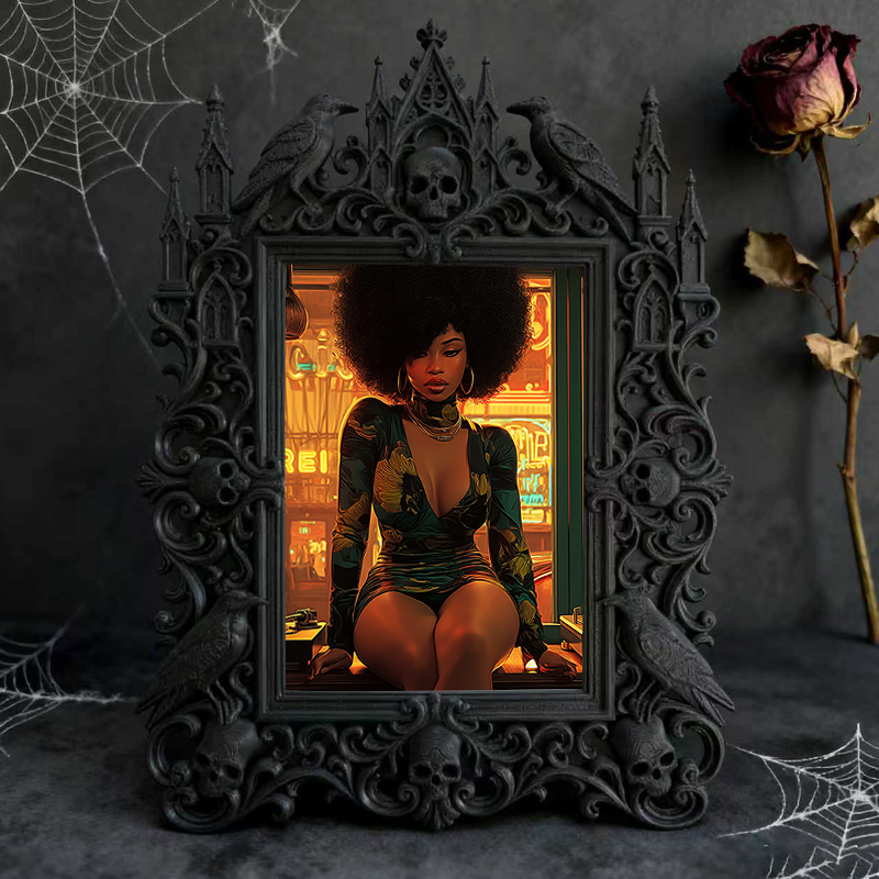 Artisanal Gothic Dark-style Photo Frame | Witchy Crystal Pendulum Shop Decor, Photo Ornament, Wall-mountable & Tabletop, Lightweight Frame