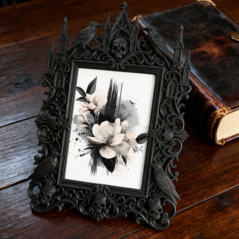 Sophisticated Gothic Dark-style Photo Frame | Horror Themed Book Club Meeting Decor, Photo Ornament, Wall-mountable & Tabletop, Reusable Fra