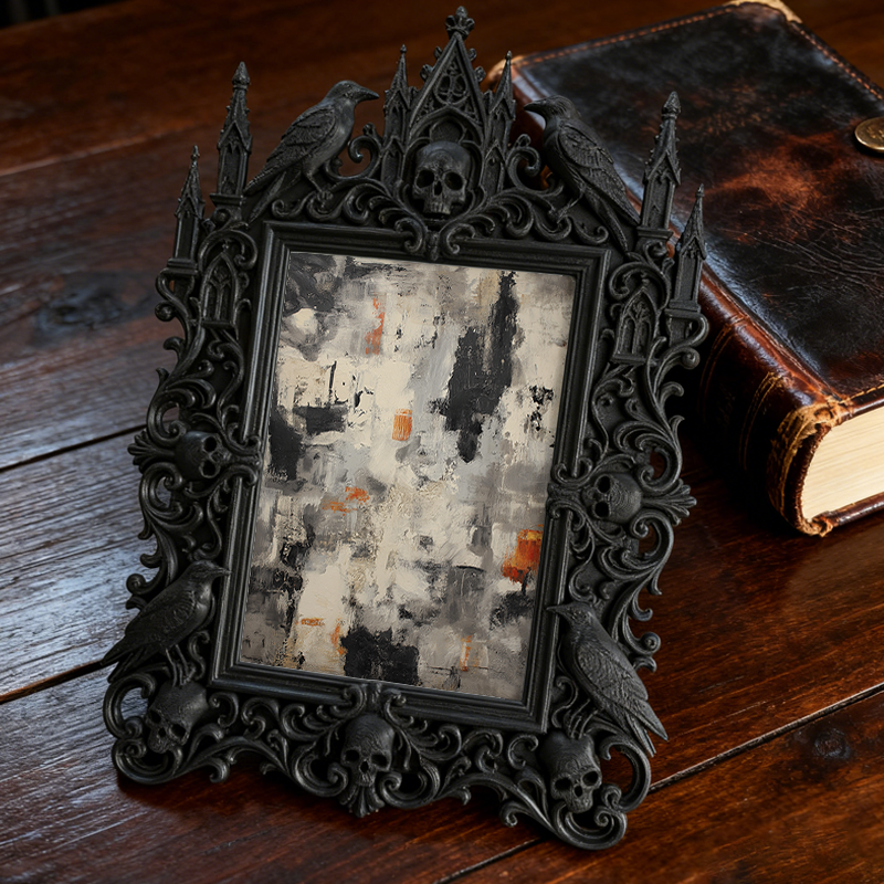 Collector’s Gothic Dark-style Photo Frame | Dark Fantasy Dice Collection Shop Decor, Photo Ornament, Wall-mountable & Tabletop, Collectible 
