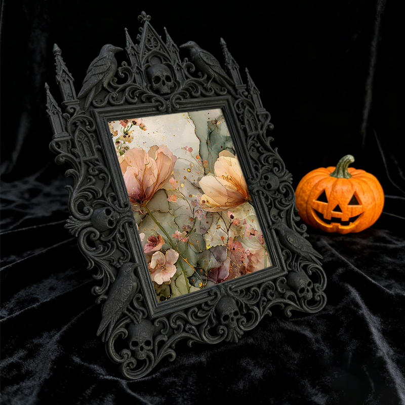 Rebellious Gothic Dark-style Photo Frame | Gothic Basement Workshop Decor, Photo Ornament, Wall/Table Dual-use, Moisture-proof Frame