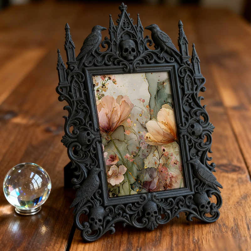 Rebellious Gothic Dark-style Photo Frame | Gothic Basement Workshop Decor, Photo Ornament, Wall/Table Dual-use, Moisture-proof Frame