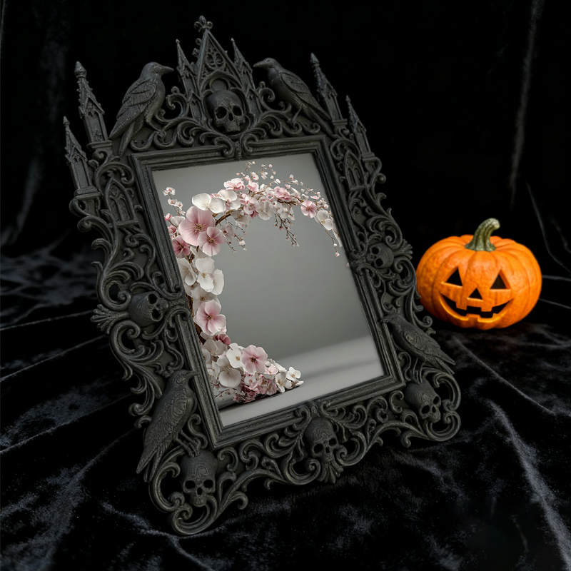 Edgy Gothic Dark-style Photo Frame | Gothic Handmade Bath Bomb Shop Decor, Photo Ornament, Dual-use Display, Clean Frame