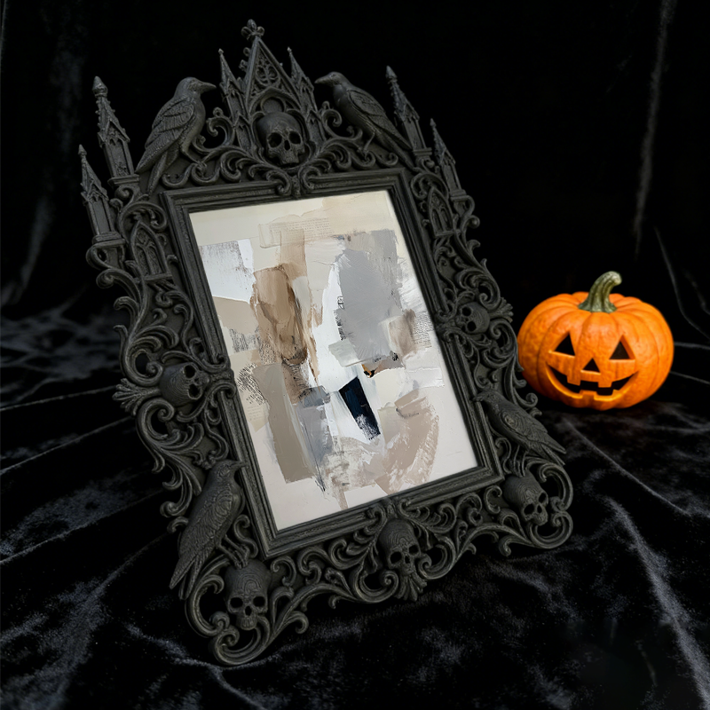 Trendy Gothic Dark-style Photo Frame | Horror Script Murder Room Prop, Photo Ornament, Wall-mountable & Tabletop, Lightweight Frame