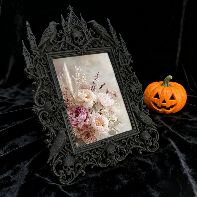 Distinctive Gothic Dark-style Photo Frame | Witchy Herbal Apothecary Decor, Photo Ornament, Wall-mountable & Tabletop, Portable Frame