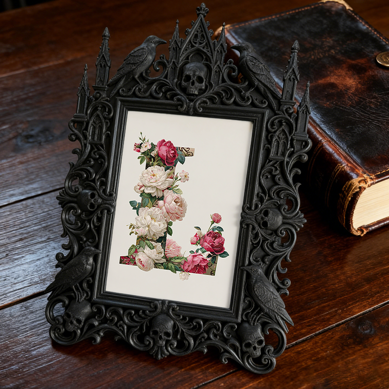 Collector’s Gothic Dark-style Photo Frame | Horror Comic Book Store Decor, Photo Ornament, Wall/Table Dual-use, Display-grade Frame