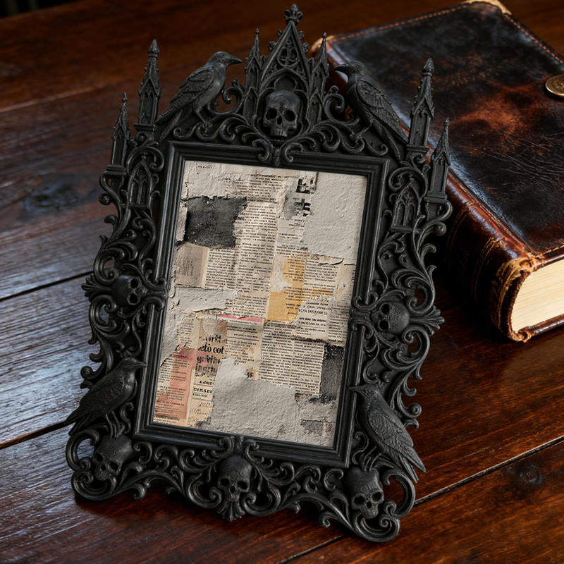 Bestseller Gothic Dark-style Photo Frame | Dark Academia Student Lounge Decor, Photo Ornament, Wall/Table Dual-use, Durable Frame