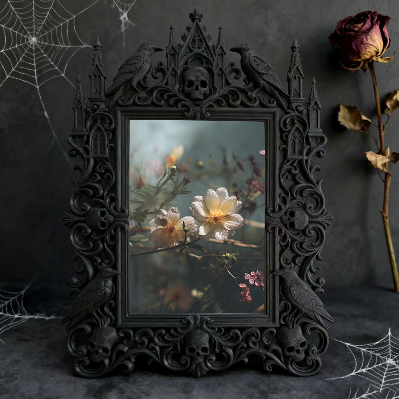 Crowd-pleasing Gothic Dark-style Photo Frame | Gothic Skate Park Photo Booth Decor, Photo Ornament, Dual-use Display, Retro Plastic Frame
