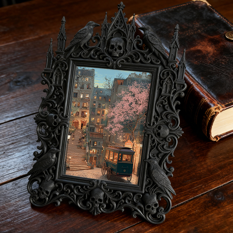 Highly-rated Gothic Dark-style Photo Frame | Occult Crystal Ball Reading Nook Decor, Photo Ornament, Wall-mountable & Tabletop, Scratch-resi