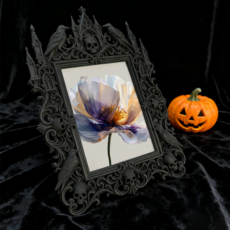 Viral Gothic Dark-style Photo Frame | Ghost-themed Escape Room Prize Display, Photo Ornament, Wall-mountable & Tabletop, Plastic Frame