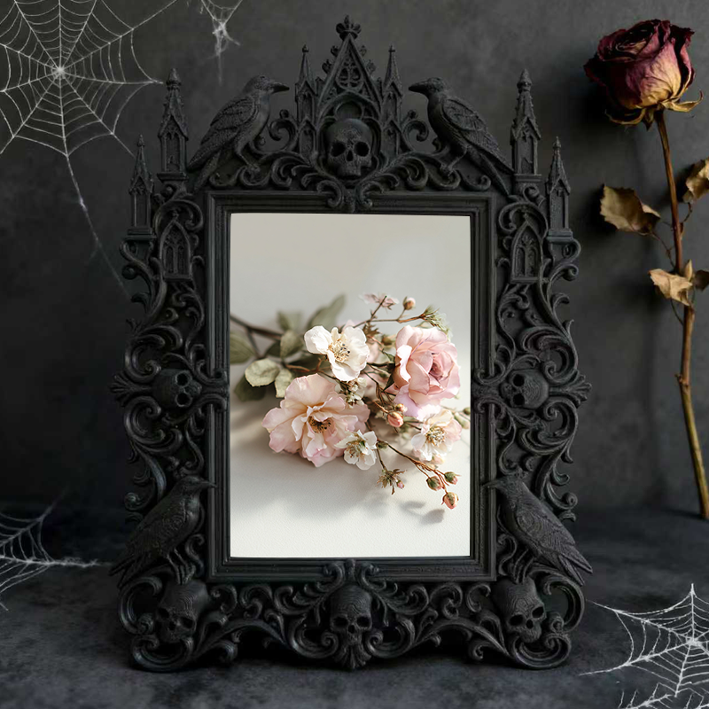 Must-buy Gothic Dark-style Photo Frame | Gothic Anniversary Dinner Table Decor, Photo Ornament, Dual-use Display, Sturdy Frame