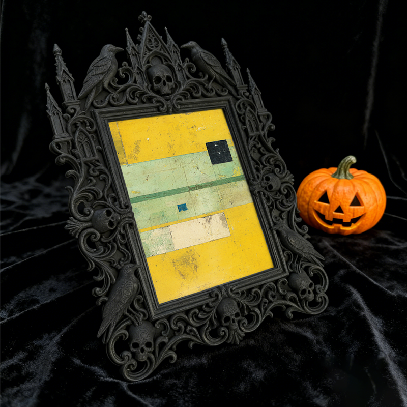 Refined Gothic Dark-style Photo Frame | Paranormal Investigator Office Decor, Photo Ornament, Wall-mountable & Tabletop, Elegant Frame