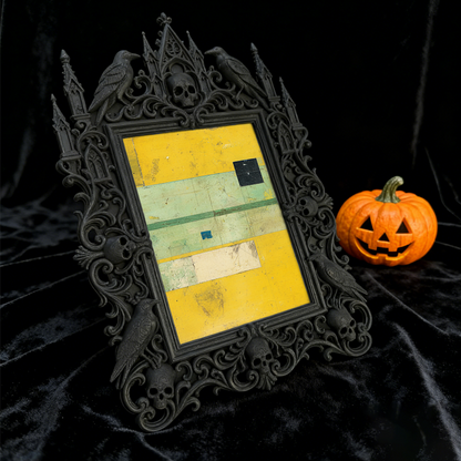 Refined Gothic Dark-style Photo Frame | Paranormal Investigator Office Decor, Photo Ornament, Wall-mountable & Tabletop, Elegant Frame