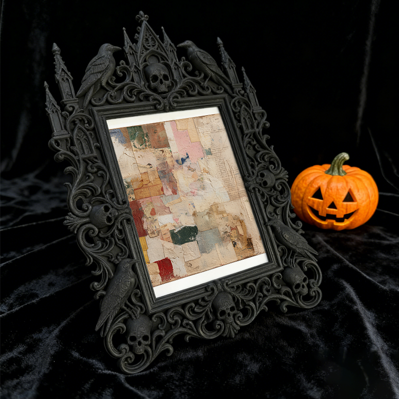 Rapid-sellout Gothic Dark-style Photo Frame | Gothic Pet Portrait Studio Prop, Photo Ornament, Dual-use Display, Retro Plastic Frame