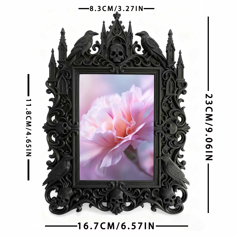 Rare-find Gothic Dark-style Photo Frame | Werewolf Themed Outdoor Picnic Decor, Photo Ornament, Wall/Table Dual-use, Rustic Frame
