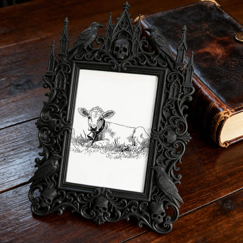 Limited-drop Gothic Dark-style Photo Frame | Vampire LARP Weapon Shop Decor, Photo Ornament, Wall/Table Dual-use, Artistic Frame