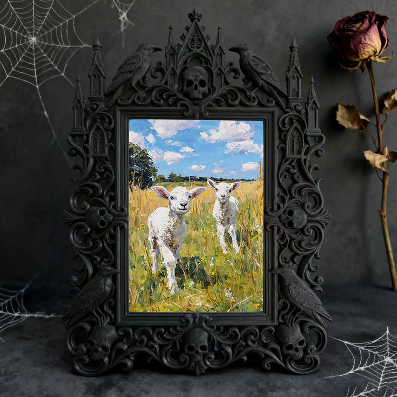 Blockbuster Gothic Dark-style Photo Frame | Gothic Rooftop Halloween Party Decor, Photo Ornament, Wall-mountable & Tabletop, Plastic Frame