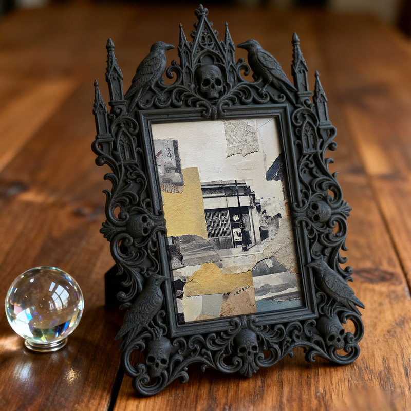 Stylish Gothic Dark-style Photo Frame | Gothic Eyelash Salon Shelf Decor, Photo Ornament, Wall-mountable & Tabletop, High-gloss Frame