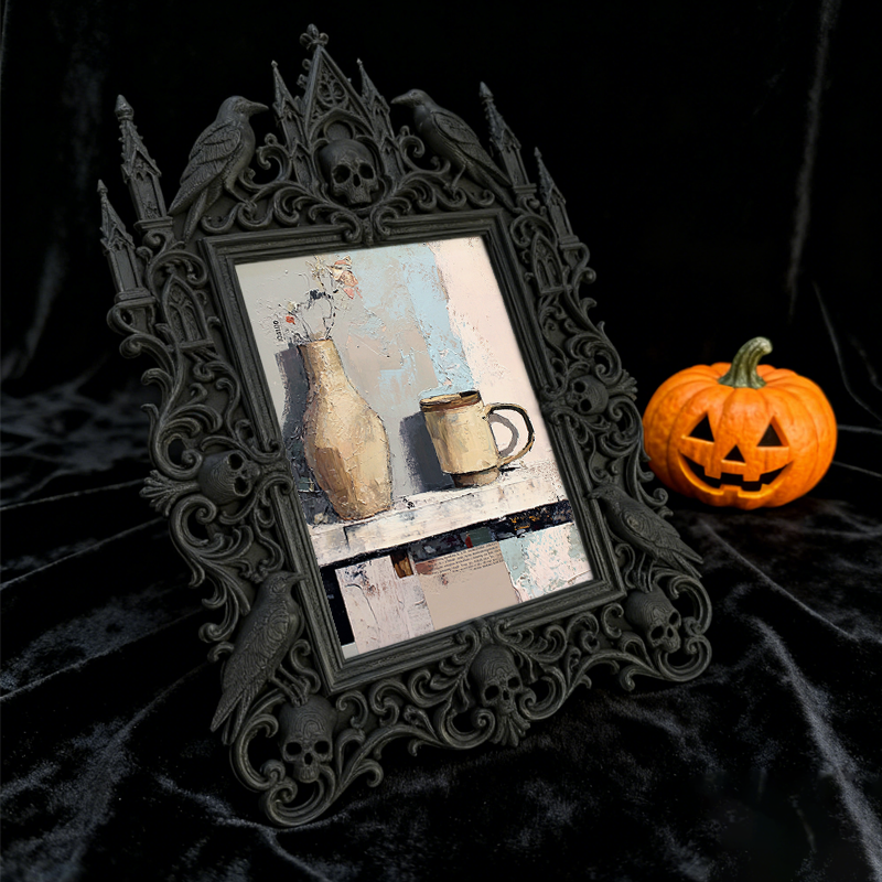 Rare Gothic Dark-style Photo Frame | Vampire LARP Castle Bedroom Decor, Photo Ornament, Wall/Table Dual-use, Artistic Frame