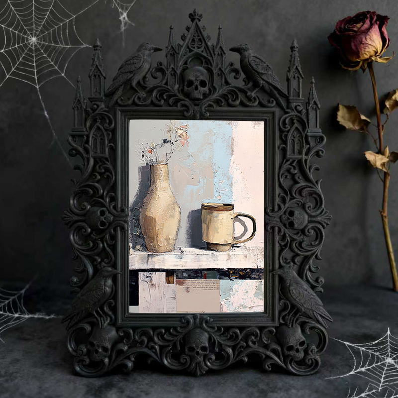 Rare Gothic Dark-style Photo Frame | Vampire LARP Castle Bedroom Decor, Photo Ornament, Wall/Table Dual-use, Artistic Frame