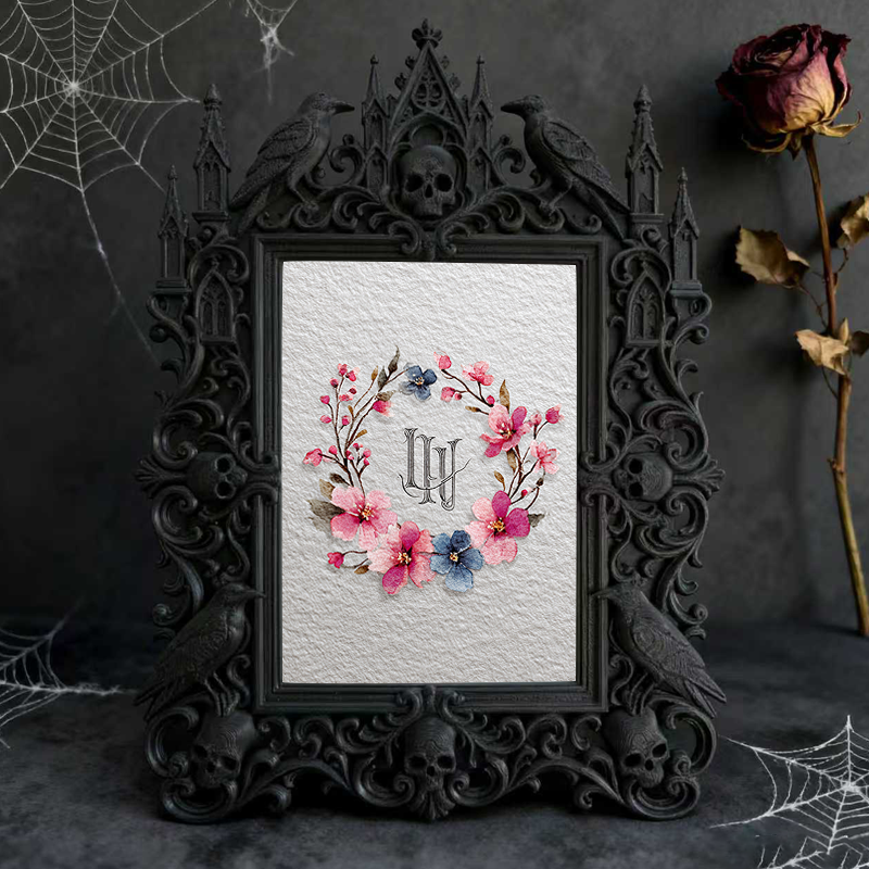 Must-snag Gothic Dark-style Photo Frame | Horror Themed Escape Room Photo Wall Decor, Photo Ornament, Wall-mountable & Tabletop, Slim Frame