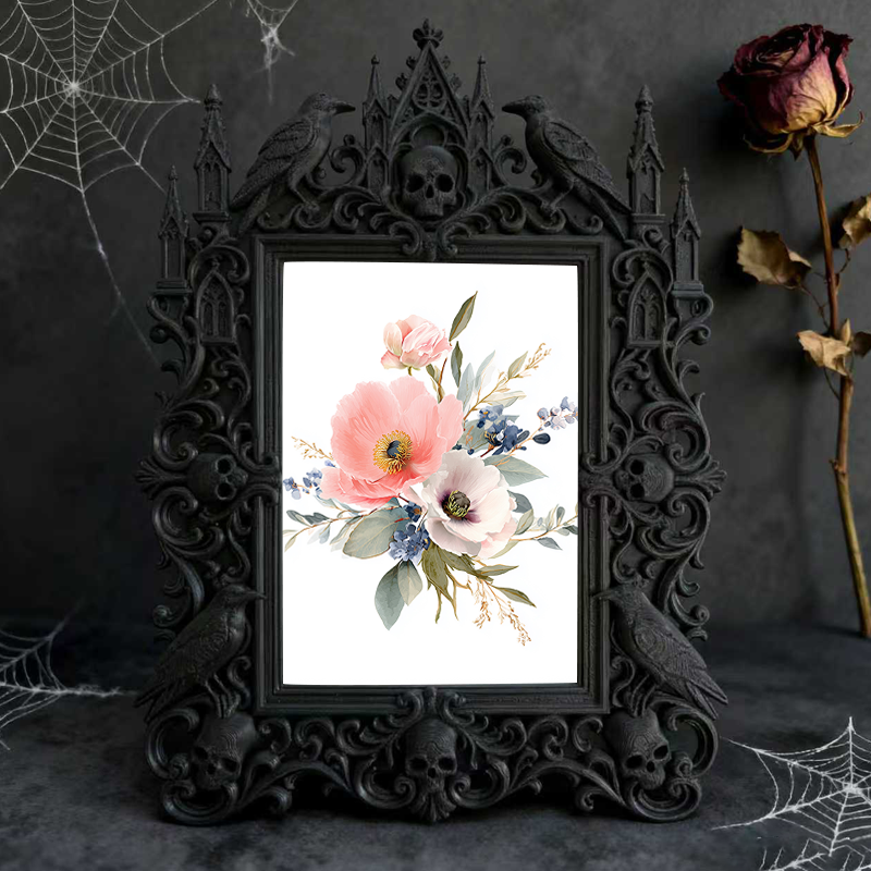 Edgy-cool Gothic Dark-style Photo Frame | Horror Movie Collectibles Room Decor, Photo Ornament, Dual-use Display, Minimalist Frame