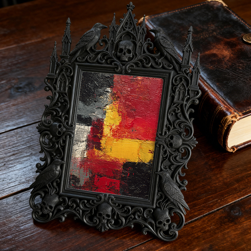 TikTok-trending Gothic Dark-style Photo Frame | Ghost-themed Tiny House Decor, Photo Ornament, Wall-mountable & Tabletop, Plastic Frame