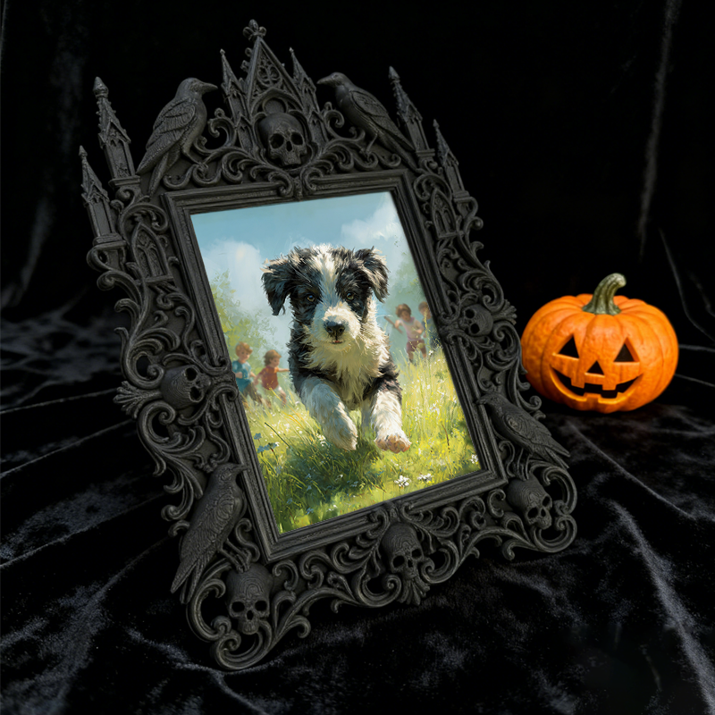 Rare-find Gothic Dark-style Photo Frame | Werewolf Cosplay Photo Meetup Decor, Photo Ornament, Wall/Table Dual-use, Rustic Frame