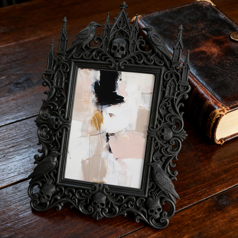 Customer-raved Gothic Dark-style Photo Frame | Witchy Crystal Carving Studio Decor, Photo Ornament, Wall-mountable & Tabletop, Scratch-resis