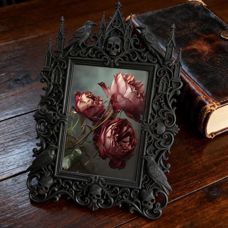 Top-tier-pick Gothic Dark-style Photo Frame | Gothic Bridal Shower Photo Display Decor, Photo Ornament, Dual-use Display, Sturdy Frame