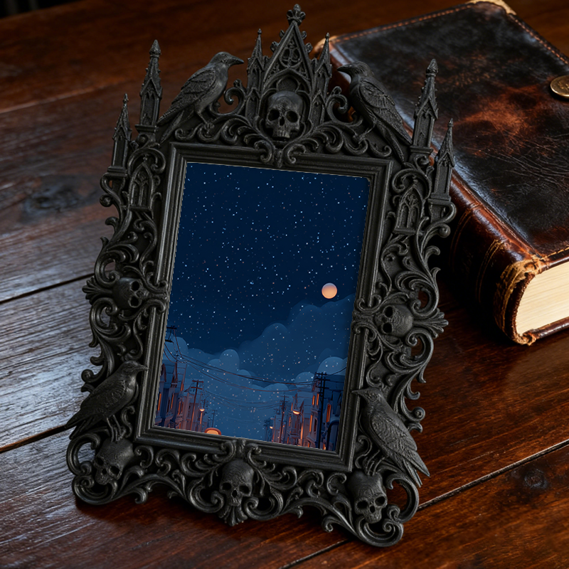 Cute-gothic Gothic Dark-style Photo Frame | Gothic Pet Bandana Photoshoot Prop, Photo Ornament, Dual-use Display, Cute Frame