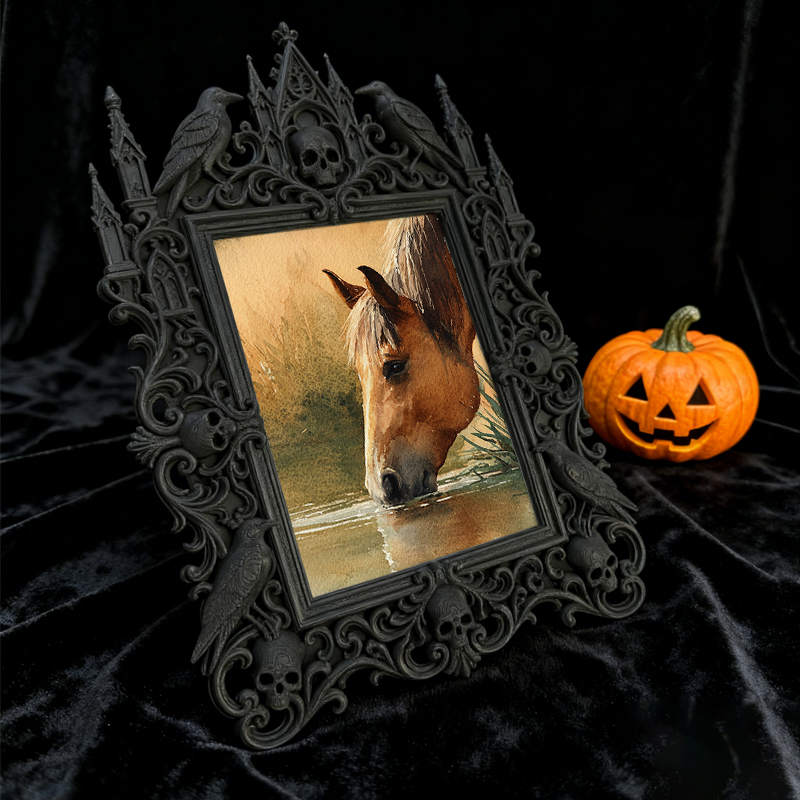 Cool-gothic-vibe Gothic Dark-style Photo Frame | Horror Video Game Release Party Decor, Photo Ornament, Dual-use Display, Minimalist Frame