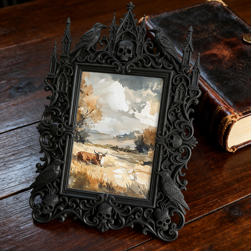 Collector-must-have Gothic Dark-style Photo Frame | Vintage Horror Comic Book Store Decor, Photo Ornament, Wall/Table Dual-use, Display-grad