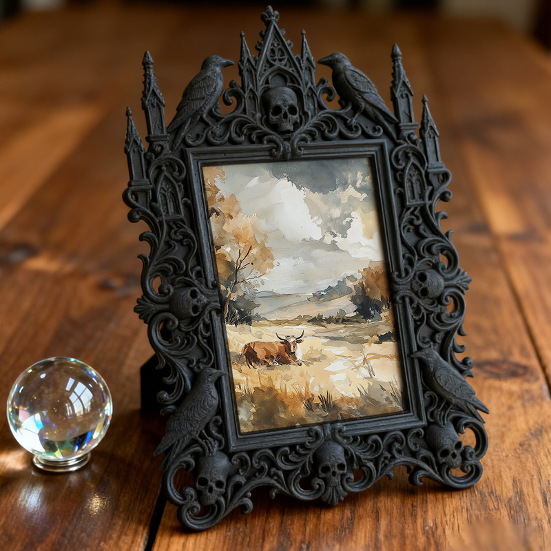 Collector-must-have Gothic Dark-style Photo Frame | Vintage Horror Comic Book Store Decor, Photo Ornament, Wall/Table Dual-use, Display-grad