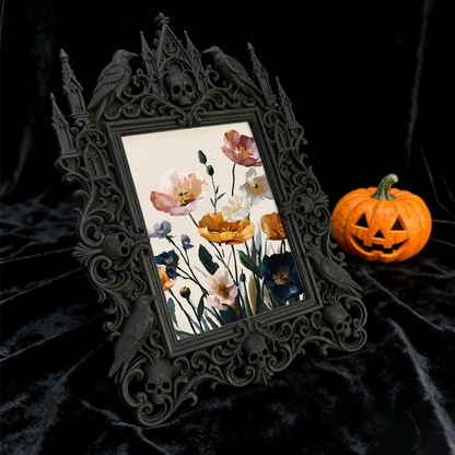 Hard-to-get Gothic Dark-style Photo Frame | Werewolf Themed Log Cabin Wall Decor, Photo Ornament, Wall/Table Dual-use, Rustic Frame