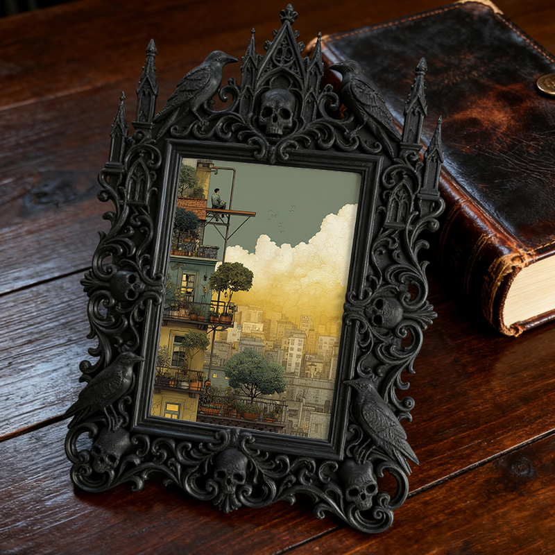 Must-buy Gothic Dark-style Photo Frame | Dark Dried Flower Crown Shop Decor, Photo Ornament, Wall-mountable & Tabletop, Slim Frame