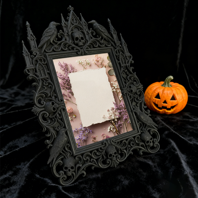 Bestselling-now Gothic Dark-style Photo Frame | Vampire-themed Nail Salon Display, Photo Ornament, Wall-mountable & Tabletop, Lightweight Fr