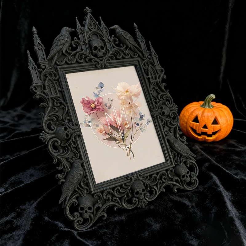 Must-grab Gothic Dark-style Photo Frame | Horror Movie Themed Pop-up Shop Decor, Photo Ornament, Wall-mountable & Tabletop, Slim Frame