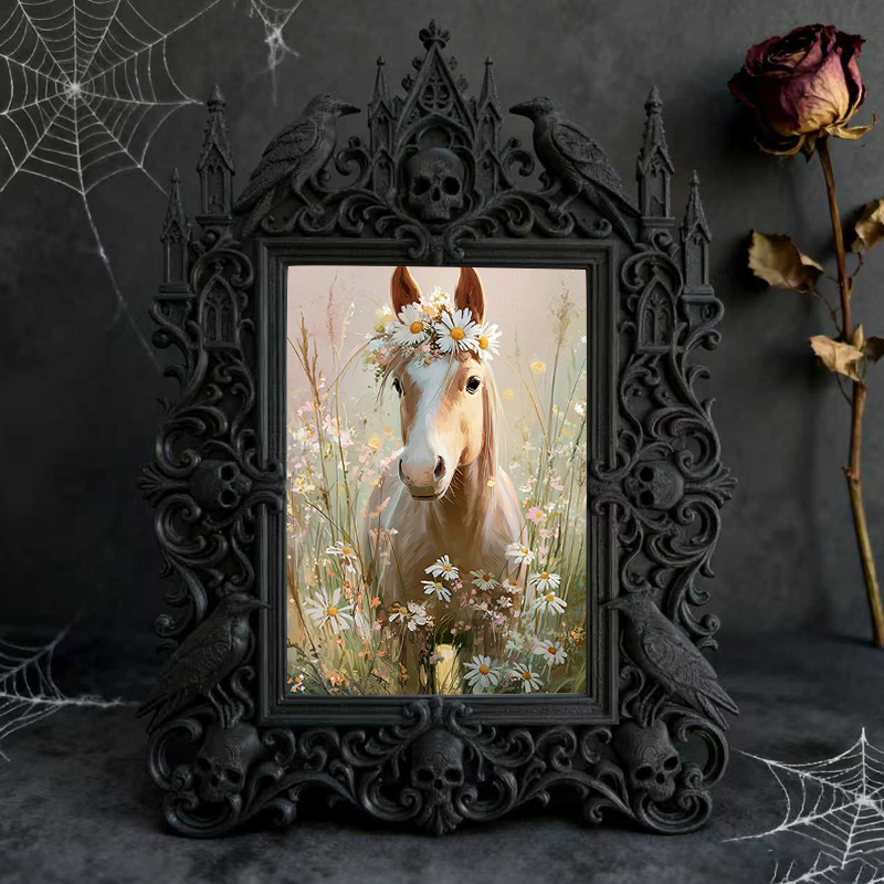 Sought-after-gem Gothic Dark-style Photo Frame | Werewolf-themed Hunting Gear Store Decor, Photo Ornament, Wall/Table Dual-use, Rustic Frame