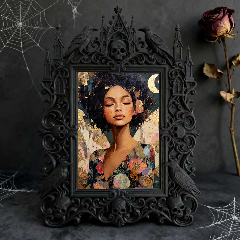 Edgy-favorite Gothic Dark-style Photo Frame | Horror Comic Book Store Checkout Decor, Photo Ornament, Dual-use Display, Minimalist Frame
