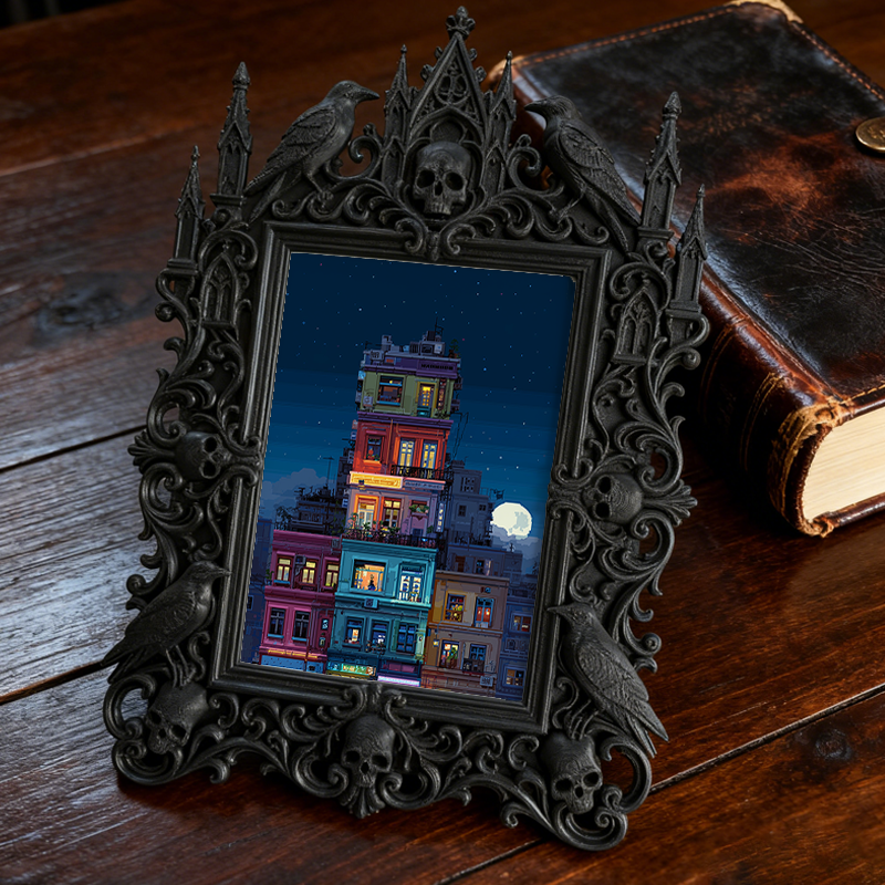 Fan-obsessed Gothic Dark-style Photo Frame | Halloween Costume Rental Shop Decor, Photo Ornament, Wall-mountable & Tabletop, Lightweight Fra