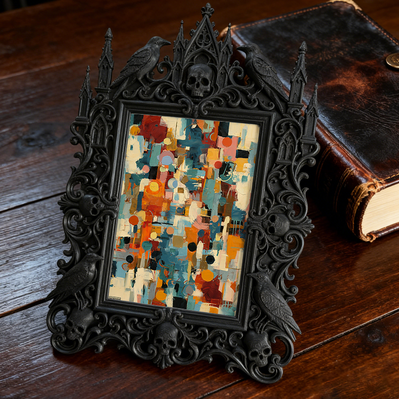 Hard-to-get Gothic Dark-style Photo Frame | Werewolf-themed Camping Gear Shop Decor, Photo Ornament, Wall/Table Dual-use, Rustic Frame