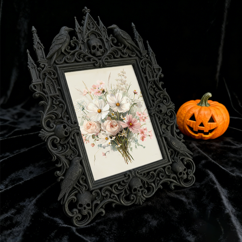 Edgy-cool Gothic Dark-style Photo Frame | Dark Academia Book Club Meeting Decor, Photo Ornament, Dual-use Display, Minimalist Frame