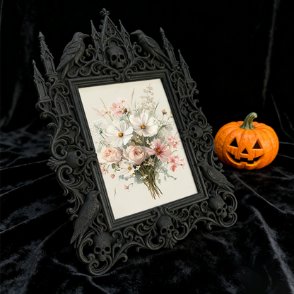 Edgy-cool Gothic Dark-style Photo Frame | Dark Academia Book Club Meeting Decor, Photo Ornament, Dual-use Display, Minimalist Frame