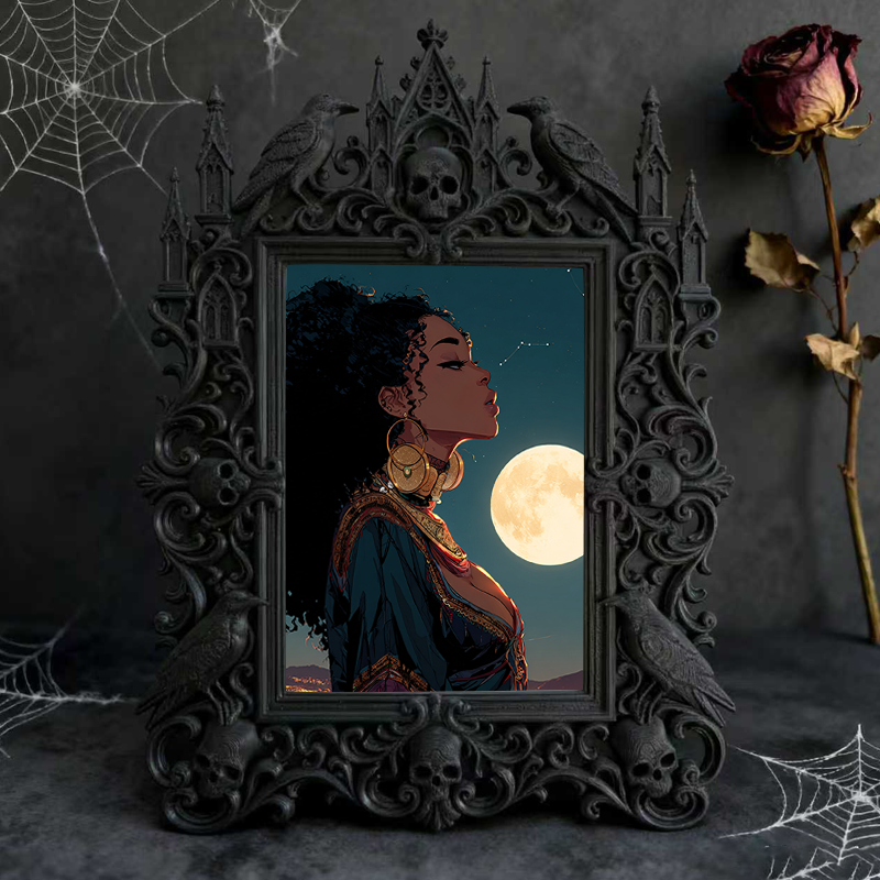 Collector-essential Gothic Dark-style Photo Frame | Vintage Horror Comic Convention Decor, Photo Ornament, Wall/Table Dual-use, Display-grad