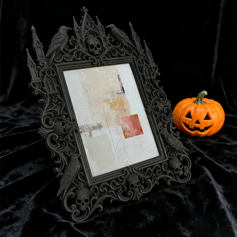 Trending-hot Gothic Dark-style Photo Frame | Gothic Front Porch Decor, Photo Ornament, Wall-mountable & Tabletop, Plastic Frame